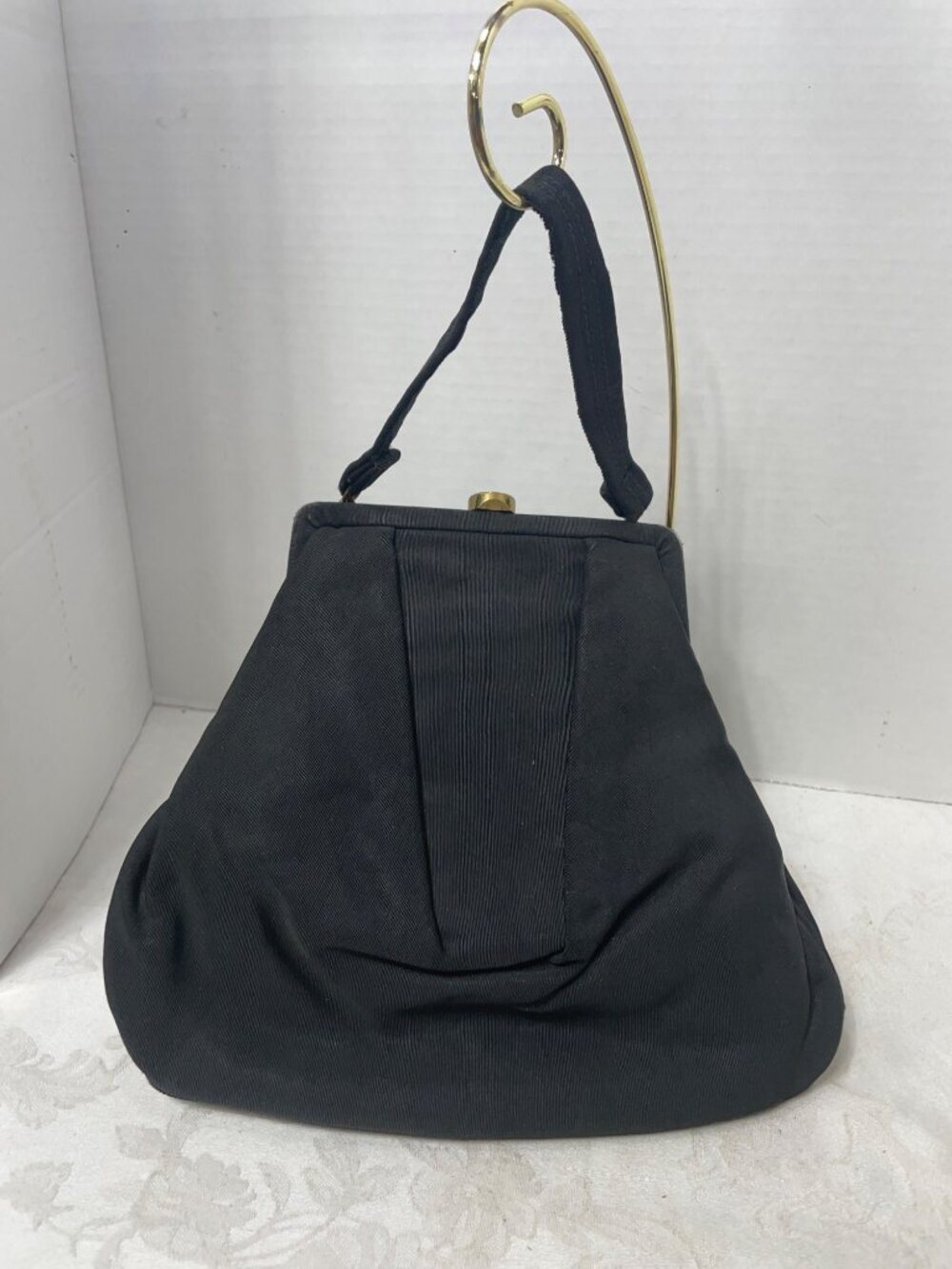 Vintage Black Ribbed Satin Red Leather Lined Purse - Picture 13 of 13